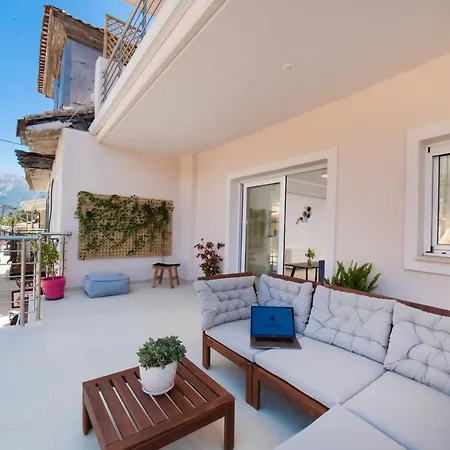 Апартаменты Peratzada